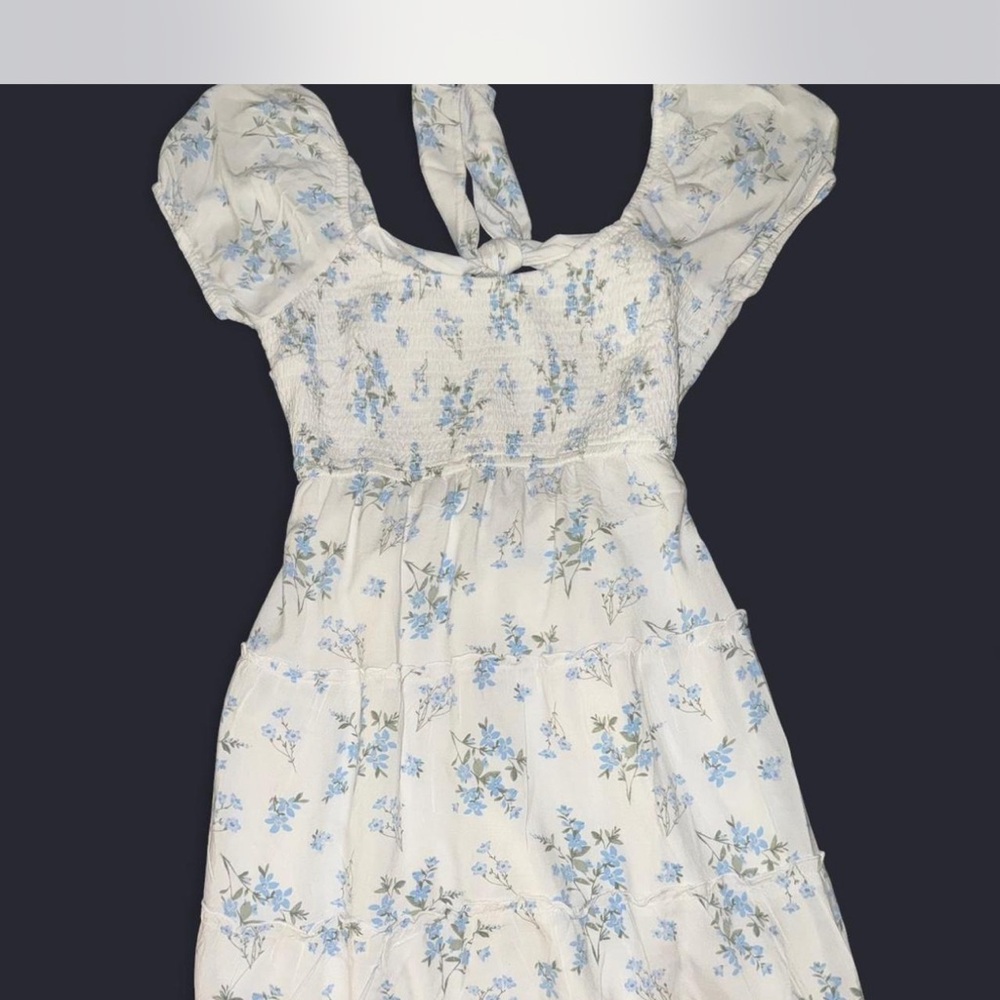 Hollister White and Blue Floral Backless Dress